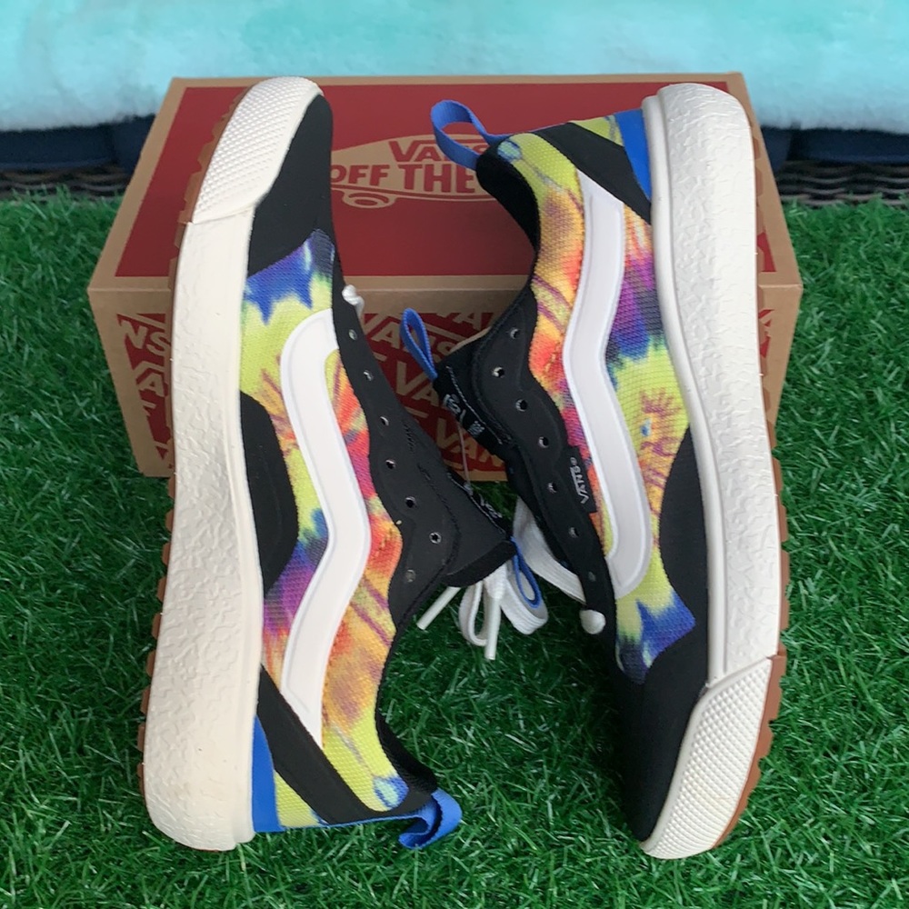 VANS ULTRARANGE EXO TIE DYE Black/Marshmallow WMNS - Picture 7 of 17